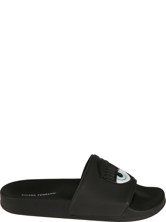 Chiara Ferragni Flirting Sliders