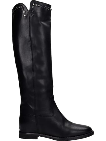Julie Dee In Black Leather