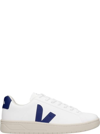 Veja Urca Sneakers In White Leather