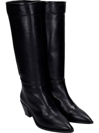 Julie Dee Low Heels Boots In Black Leather
