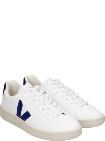 Veja Urca Sneakers In White Leather