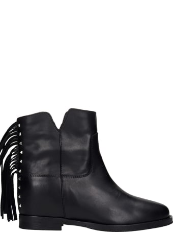 Via Roma 15 Low Heels Ankle Boots In Black Leather