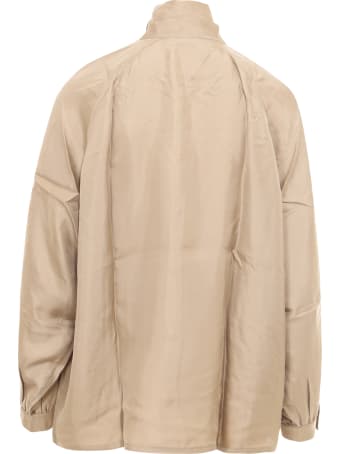 Closed Shirt