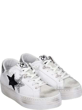2Star Sneakers In White Leather