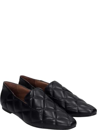 Lola Cruz Loafers In Black Leather