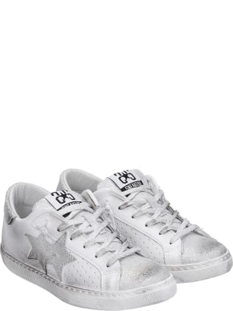 2Star Sneakers In White Leather