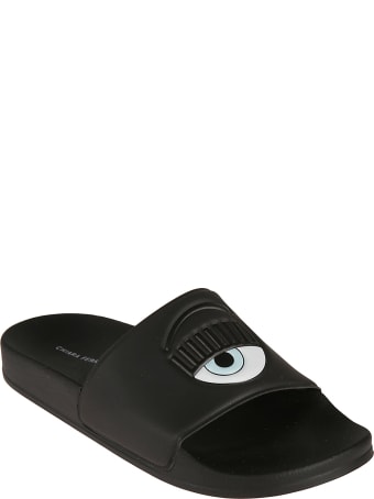 Chiara Ferragni Flirting Sliders