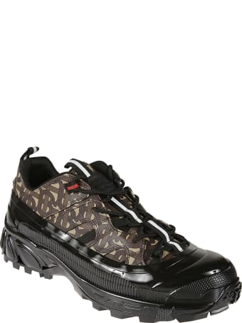 Burberry Logo Printed Low-top Sneakers