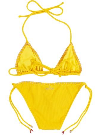 Pin-Up Stars Bikini Girl With Shells