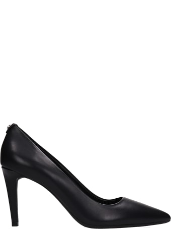 Michael Kors Black Leather Dorothy Pump