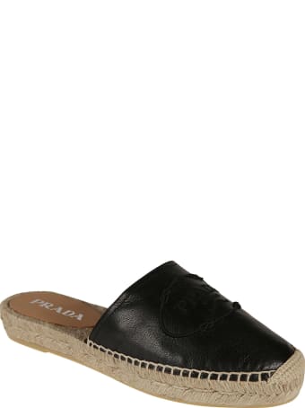 Prada Madras Sliders