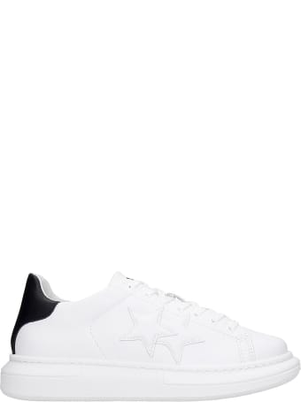 2Star Sneakers In White Leather
