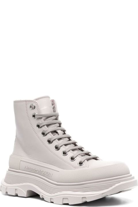 ウィメンズ新着アイテム Alexander McQueen 'tread Slick' White Lace-up Boots With Chunky Platform In Leather Woman Alexander Mcqueen