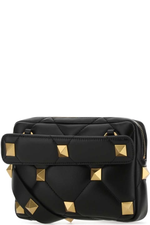 メンズ新着アイテム Valentino Garavani Black Nappa Leather Roman Stud Handbag