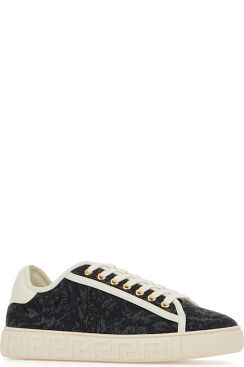Fashion for Women Versace Embroidered Fabric Greca Sneakers