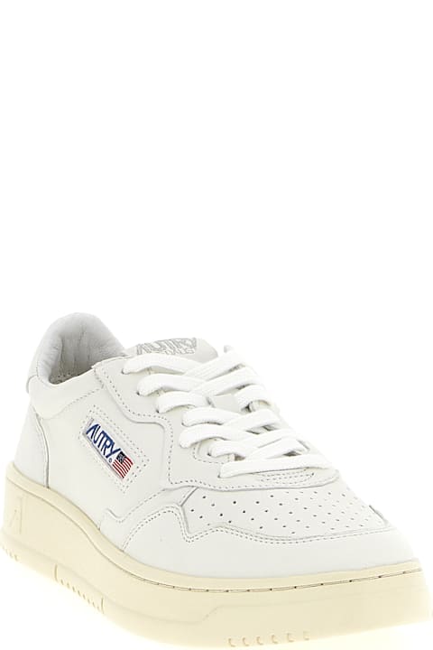 Autry 'medalist Low' Sneaker