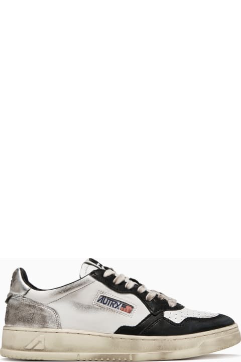 AUTRY｜SNEAKERS (AVLW SV11) Autry Medalist Low Super Vintage Sneakers In White Black And