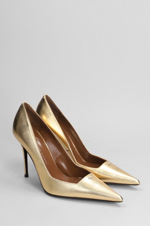 Giuseppe Zanotti أحذية كعب عالٍ لـ السيدات Giuseppe Zanotti Raquel Pump 105 Pumps In Gold Leather