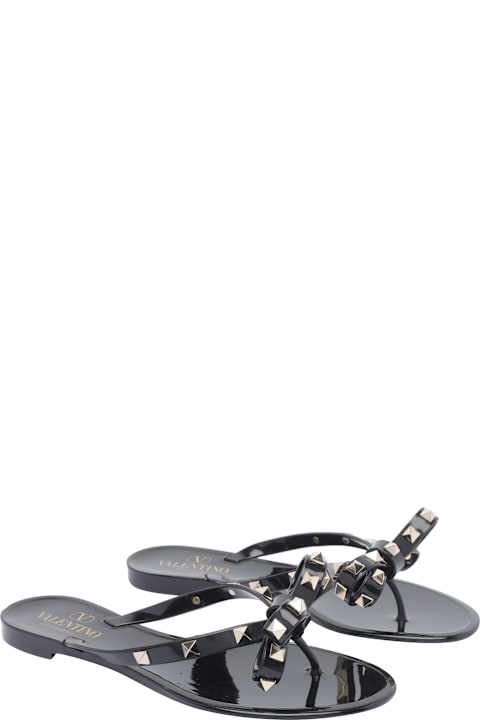 Valentino Garavani Rockstud Rubber Flip Flops