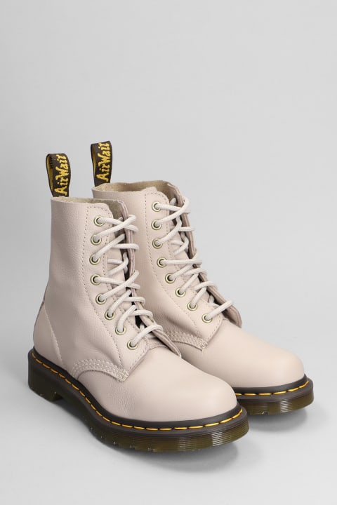 Boots for Women Dr. Martens 1460 Pascal Lace-up Boots