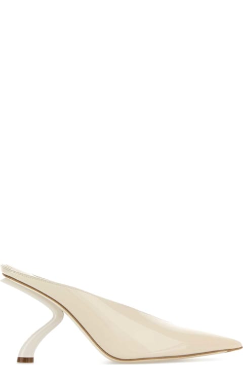 Ferragamo Ivory Leather Itaca Sabot