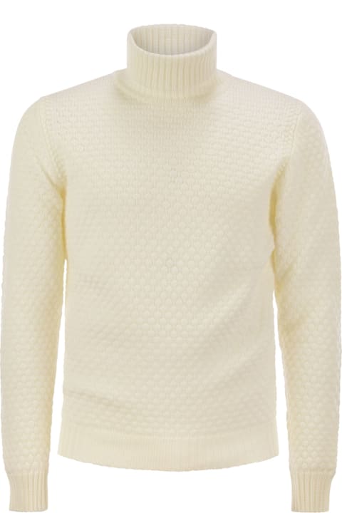 Rakkì Sweaters for Men Rakkì Honeycomb Stitch Turtleneck - White