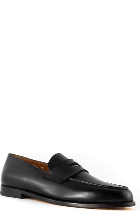 Doucal's Loafers & Boat Shoes for Men Doucal's Mario Loafer In Black Leather
