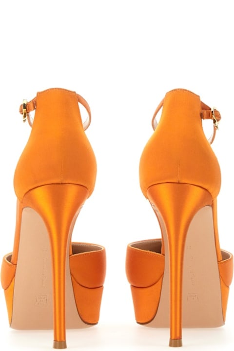 Gianvito Rossi for Women Gianvito Rossi Pump In Suede