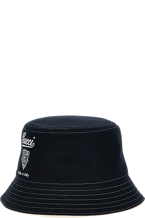 Gucci قبعات لـ القسم الرجالي Gucci Gucci Coat Of Arms Bucket Hat