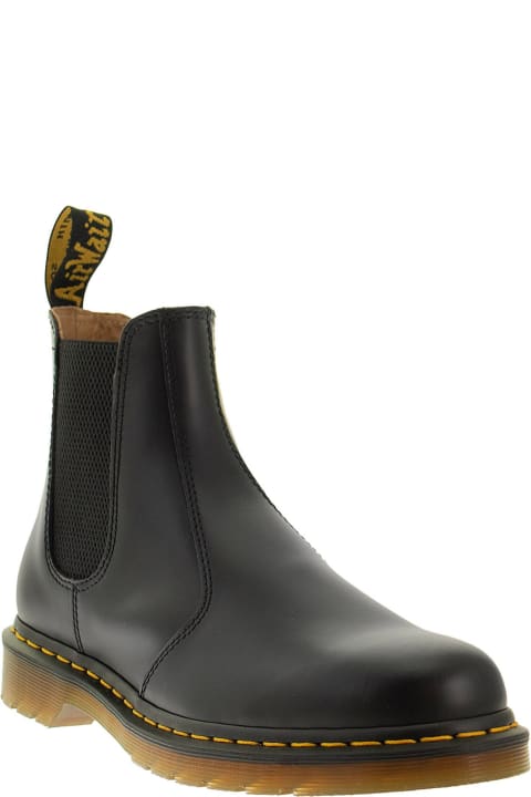 Boots for Men Dr. Martens 2976 Smooth Leather Chelsea Boots