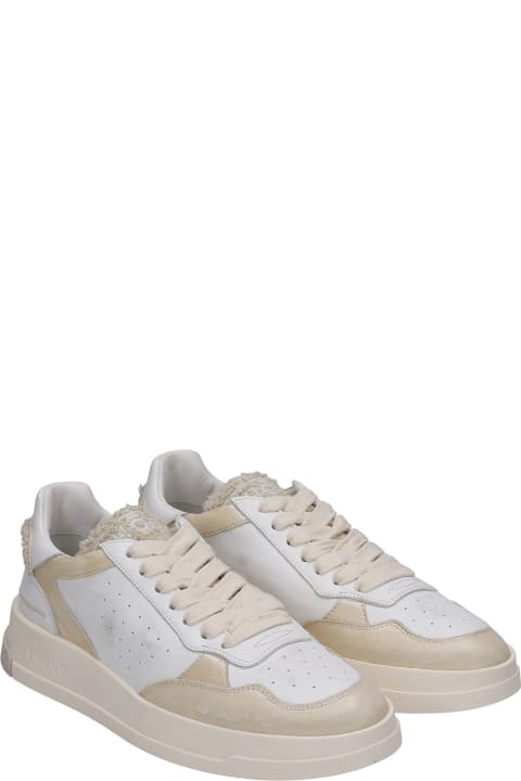 Tweener Low Sneakers In White Leather