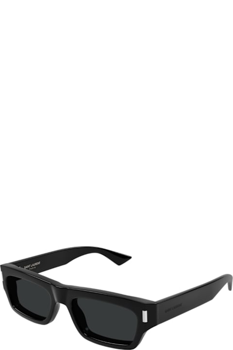 Saint Laurent Eyewear لـ Kids Saint Laurent Eyewear Saint Laurent Sl 837 Linea Corner Angle 001 Black Sunglasses