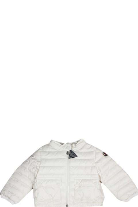 メンズ新着アイテム Moncler Lightweight 100 Gram Lans Long-sleeved Down Jacket With Front Zip Closure And Front Pockets. Logo On The Sleeve