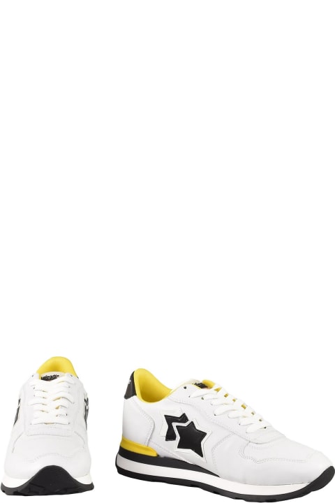 Women's White / Yellow Sneakers