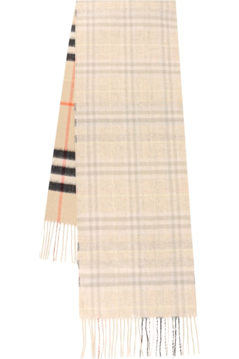 Homeware Burberry Scarf