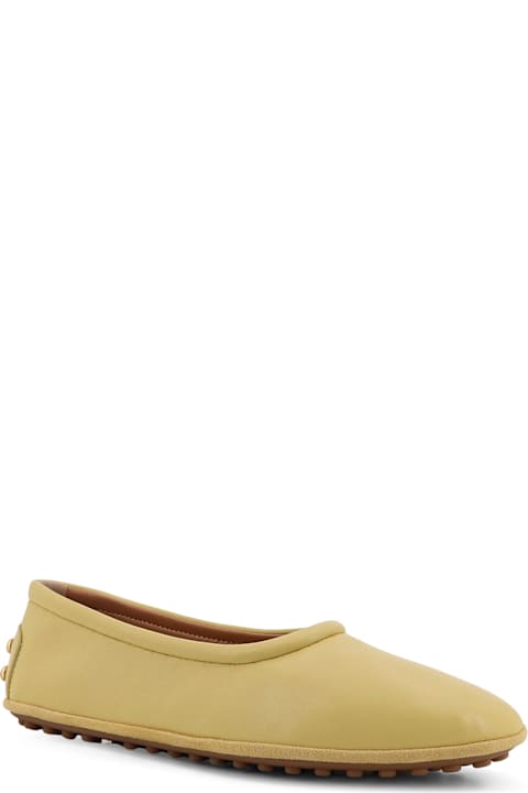 Tod
s Leather Ballerina With Gomminos Detail On The Back