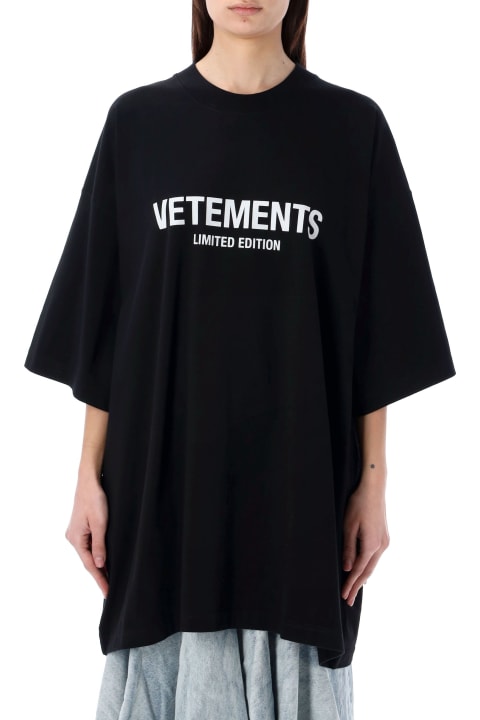 ウィメンズ新着アイテム VETEMENTS Limited Edition Logo T-shirt