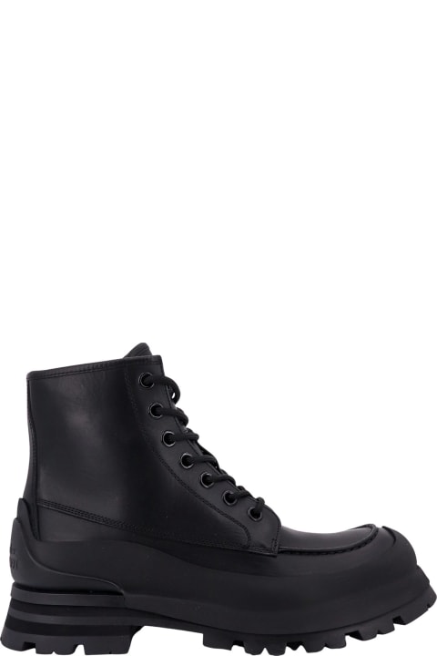 Boots for Men Alexander McQueen Wander Ankle Boots With Laces