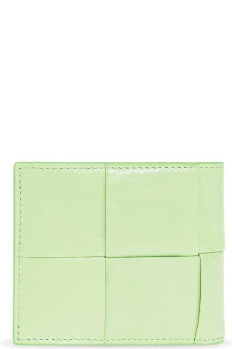 Wallets for Men Bottega Veneta Intreccio Weave Bi-fold Wallet
