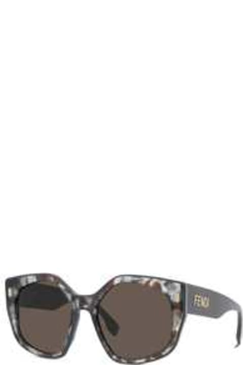 Eyewear for Men Fendi Eyewear FE40017I Sunglasses