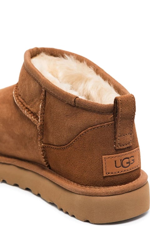 UGG W Classic Ultra Mini Ankle Boots