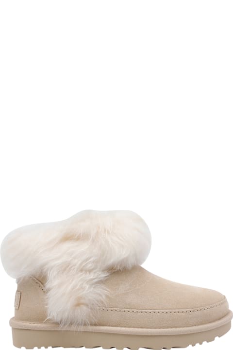 UGG Classic Ultra Mini Chalet Booties