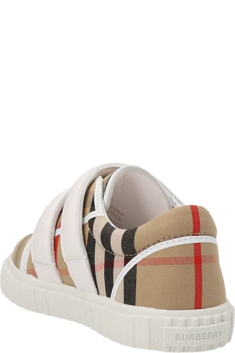 'newborn' Sneakers
