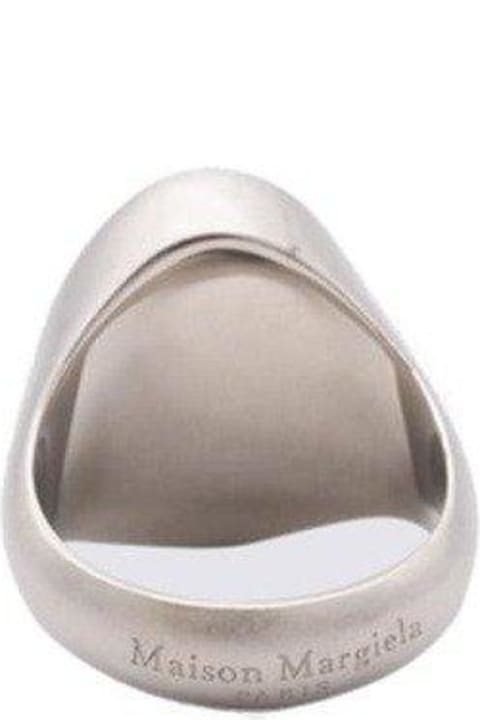 Oval-shaped Ring