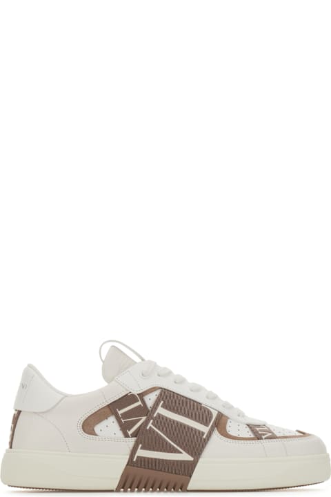 Valentino Garavani أحذية لـ القسم الرجالي Valentino Garavani Two-tone Leather And Fabric Vl7n Sneakers