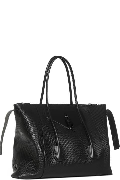 Antigona Lock Soft Large Handbag