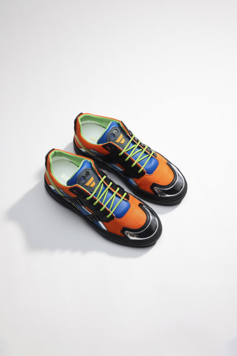 ウィメンズ新着アイテム Hide&Jack Low Top Sneaker - Mini Silverstone Orange Black
