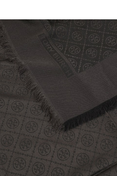 Tory Burch الأوشحة والأغطية لـ السيدات Tory Burch Scarf With Logo