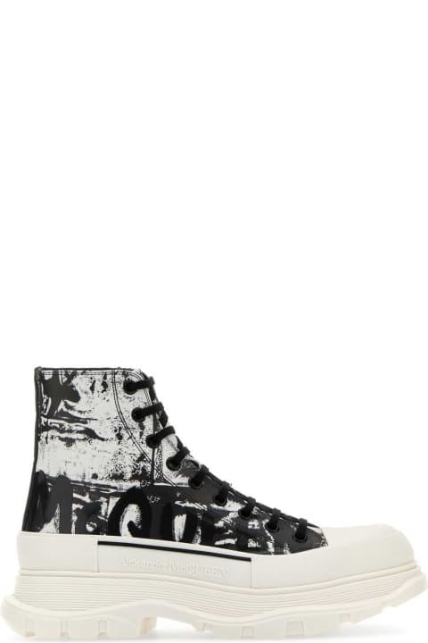 メンズ Alexander McQueenのスニーカー Alexander McQueen Printed Leather Tread Slick Sneakers