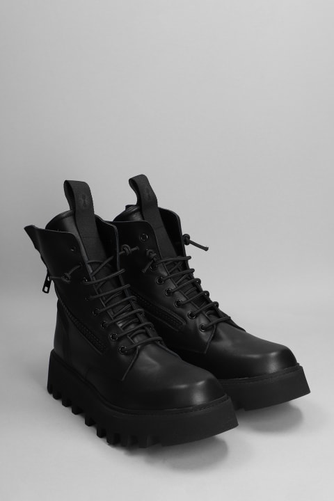 Doc Combat Boots In Black Leather